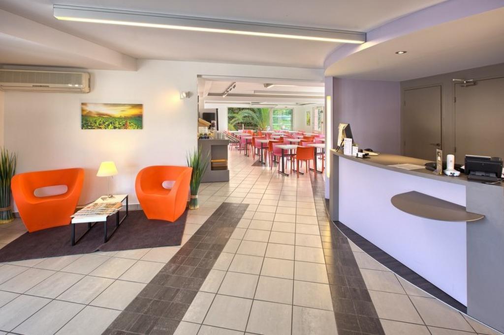 Hotel Formules Club 2 Cenon Bagian luar foto