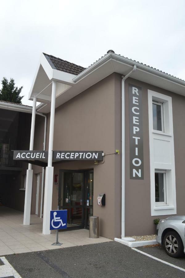 Hotel Formules Club 2 Cenon Bagian luar foto